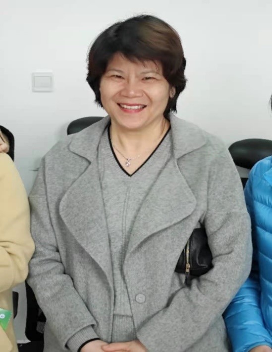 教育学部工会王莉老师致辞